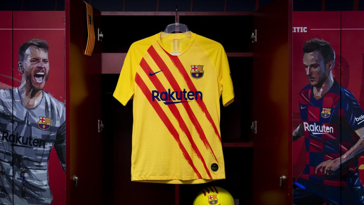 Aquesta és la nova samarreta del Barça, que serà la quarta equipació de la temporada.