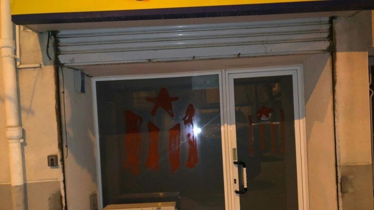 Oficinas de Juneda y Cervera, furgonetas de Lleida y Guissona y buzón de Bellpuig.