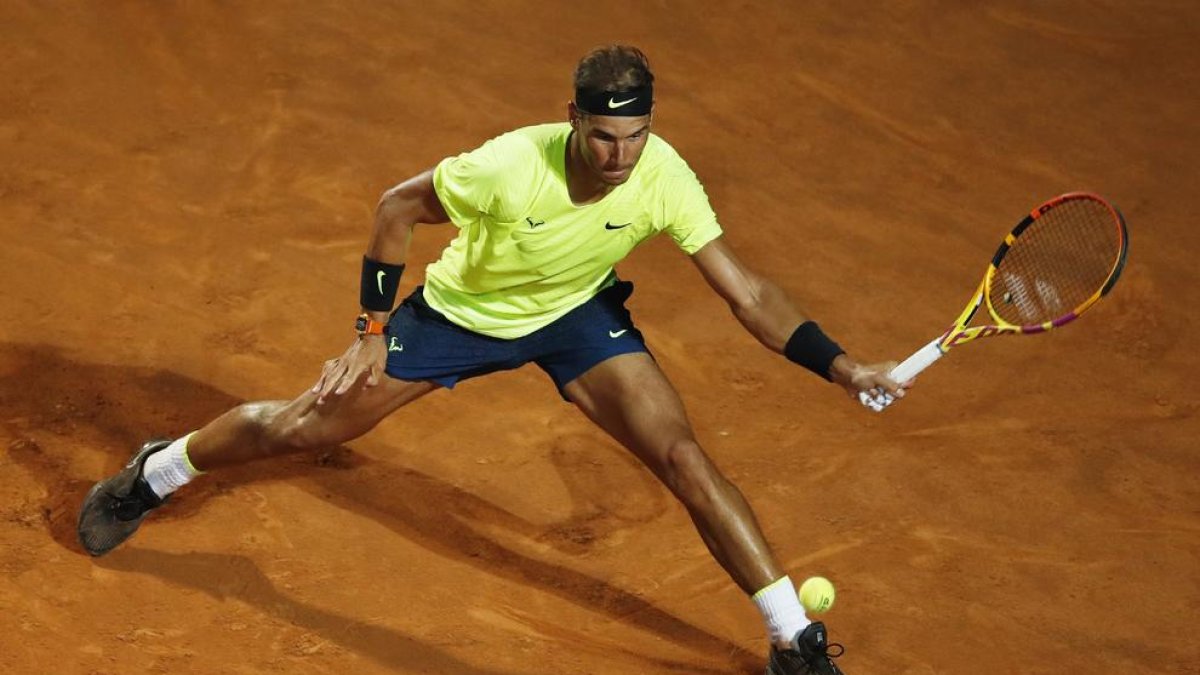 Rafa Nadal ayer durante el partido ante Carreño.