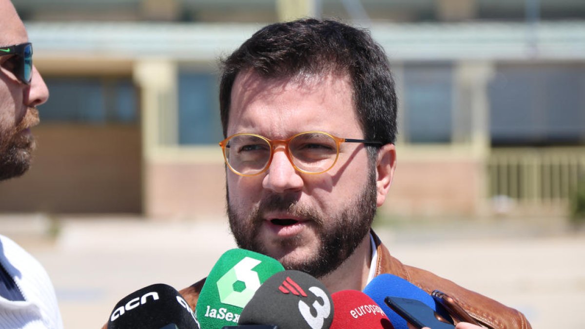 Aragonès, ahir, a la sortida de la presó de Soto del Real.