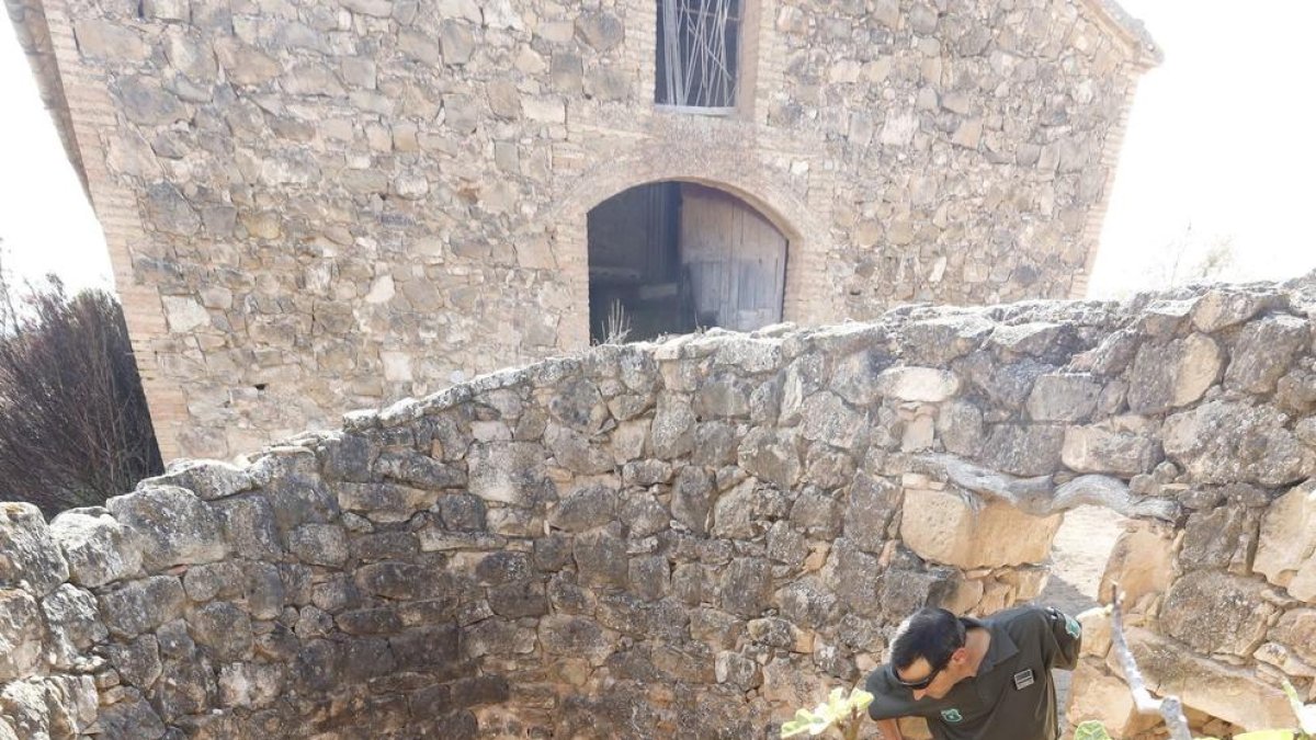 Uno de los pozos peligrosos en Maials.