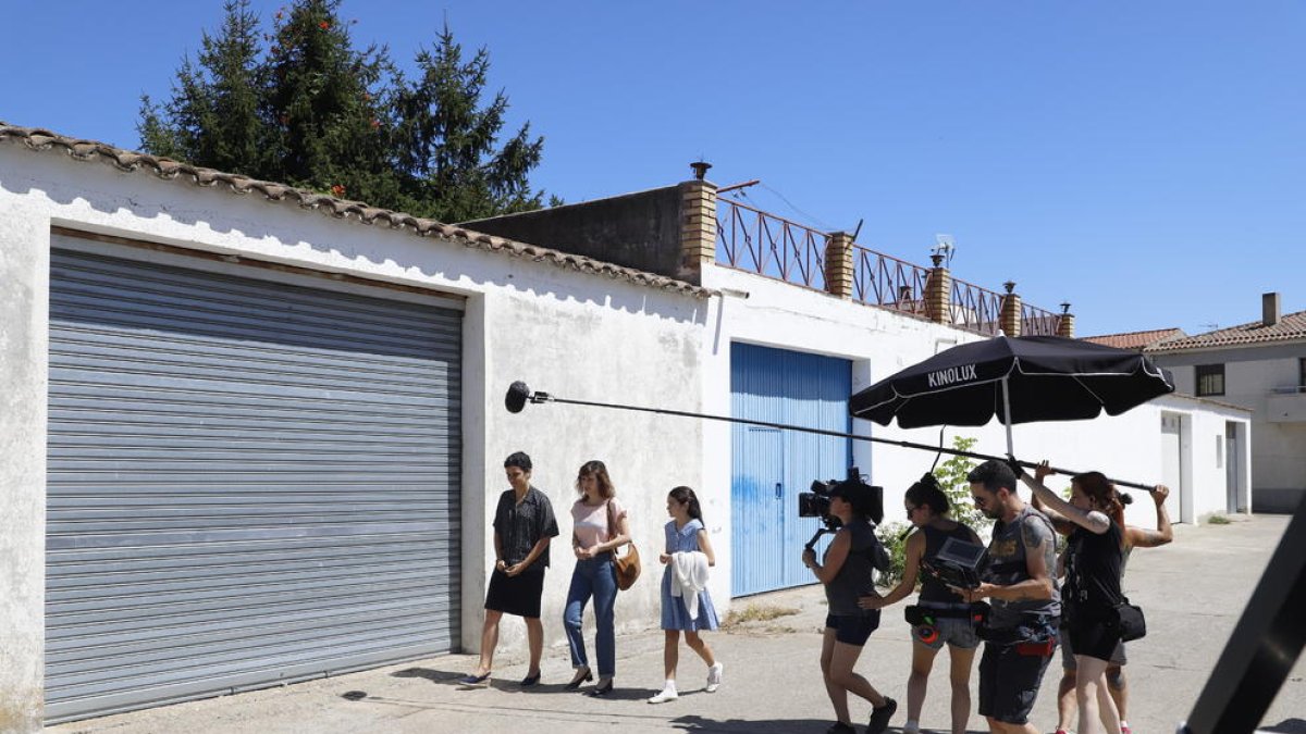 Rodatge el 2019 a Gimenells de ‘Las niñas’, pendent d’estrena.