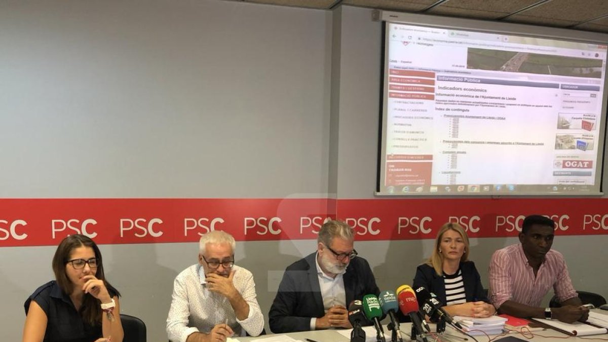 Larrosa acusa el govern municipal de la Paeria de 