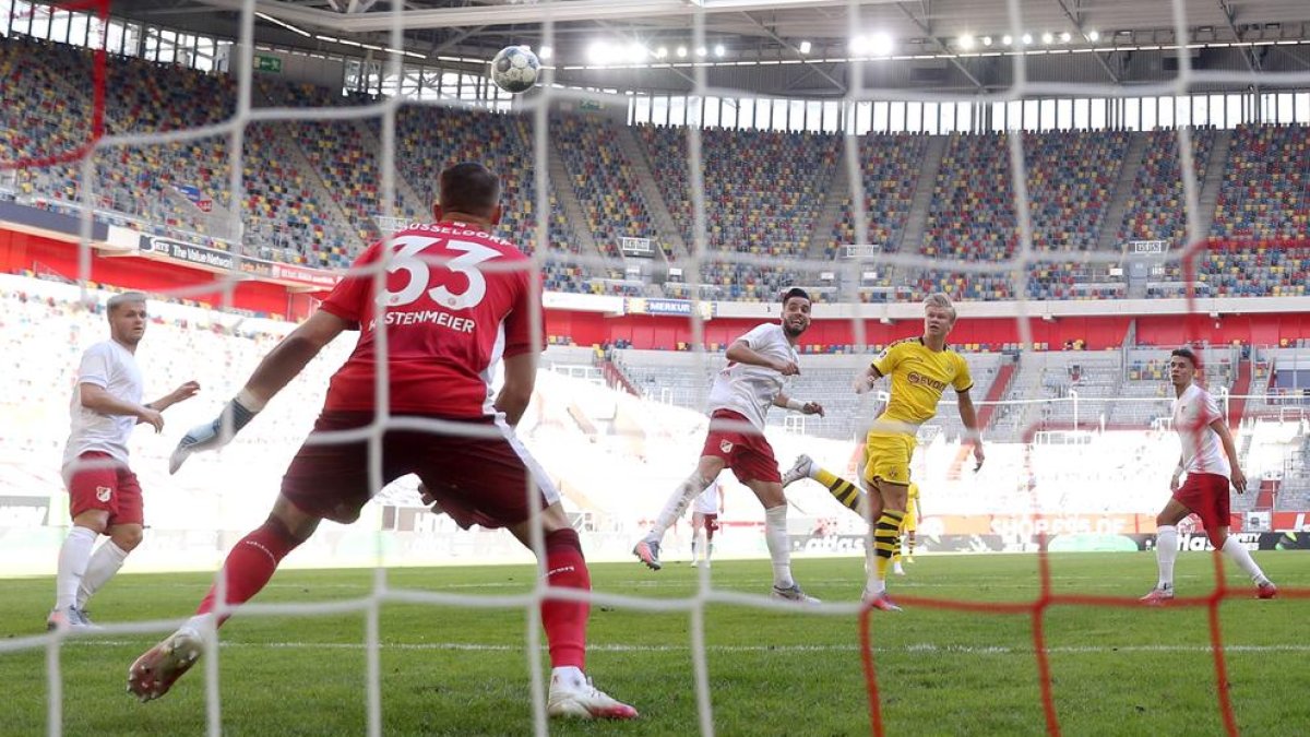 Haaland va donar un triomf agònic al Dortmund.