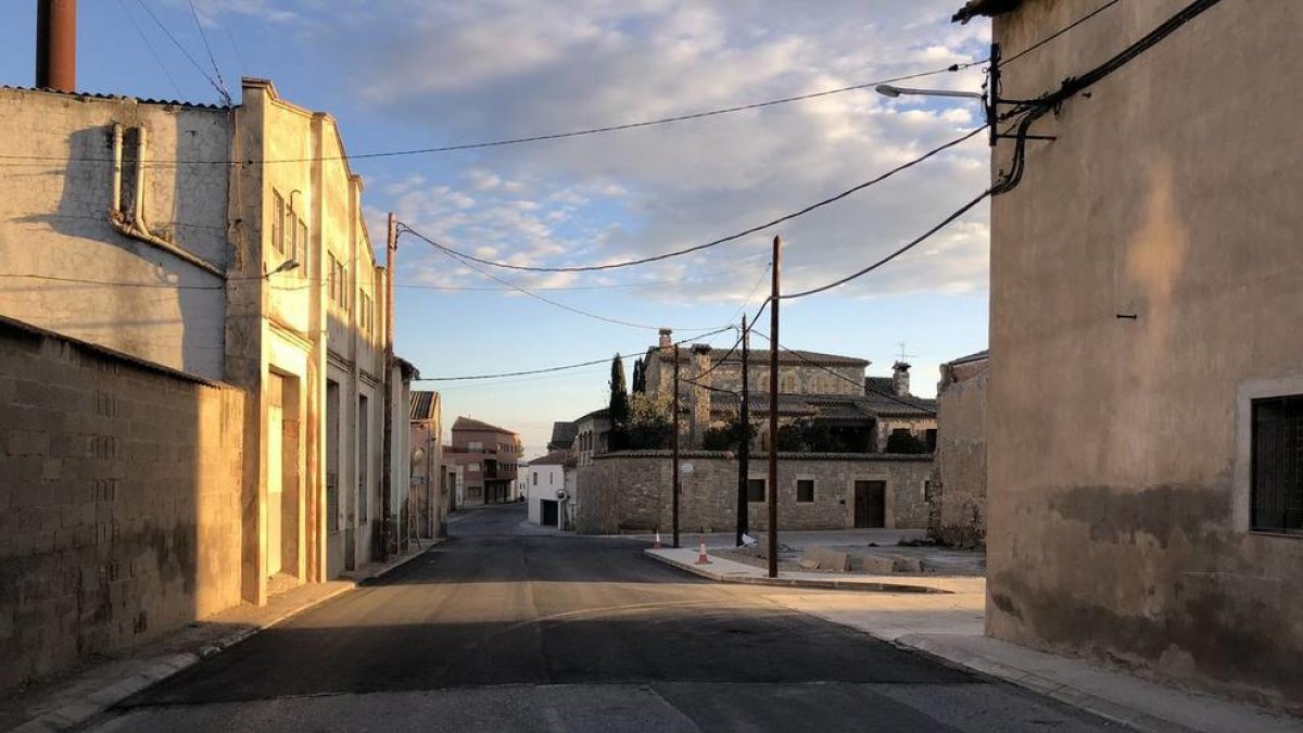 Finalitzen les obres a l'entrada de Bellvís