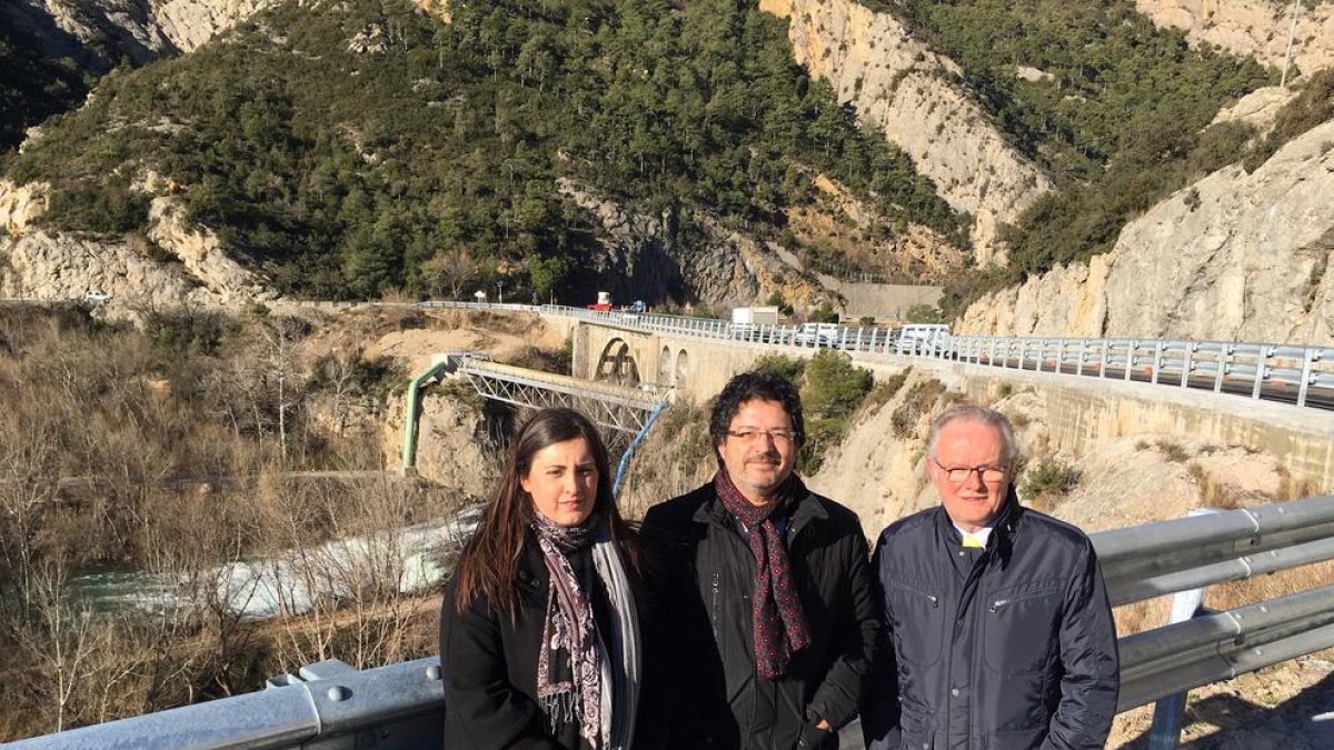 Projecte per a una passarel·la per als vianants al pont de Peramola