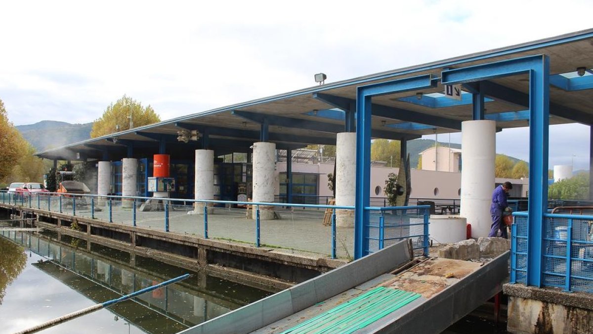 Els antics remuntadors del parc ja són història.