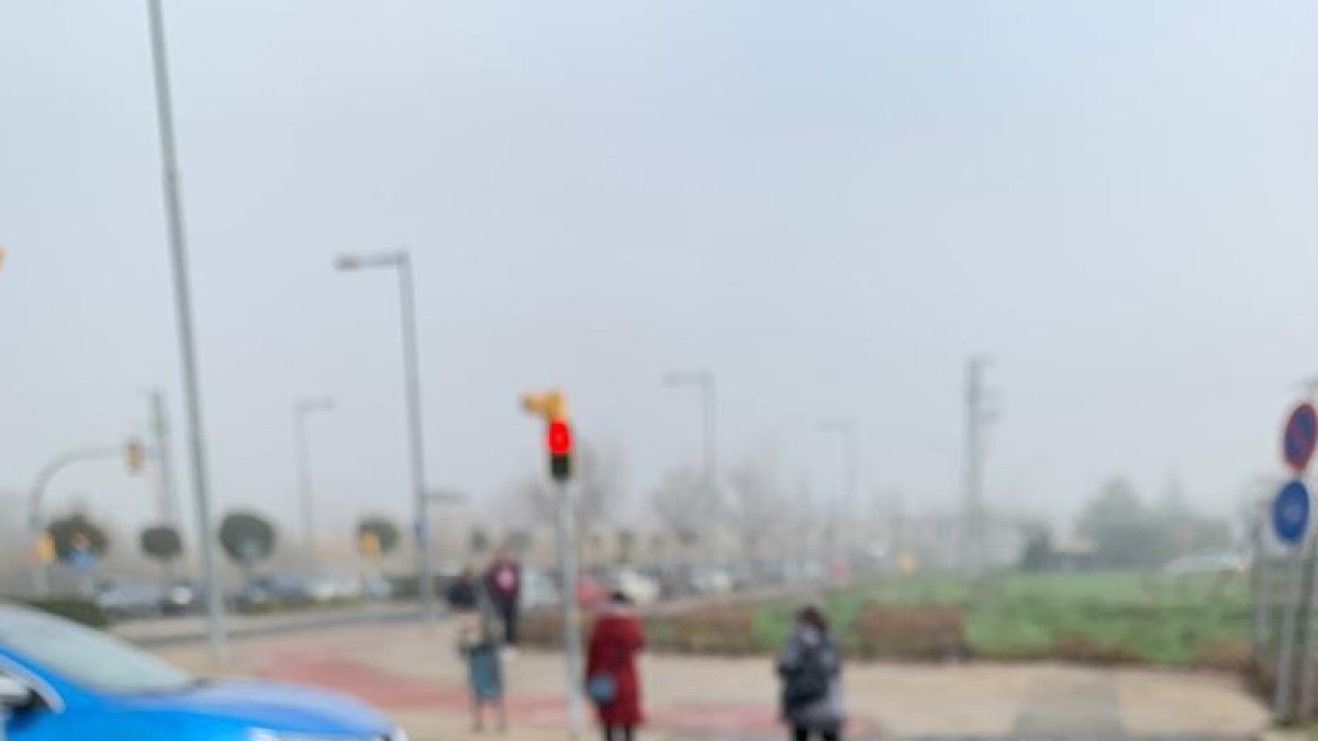 El d’avinguda Pinyana amb Arquitecte Gomà només dura 8 segons.