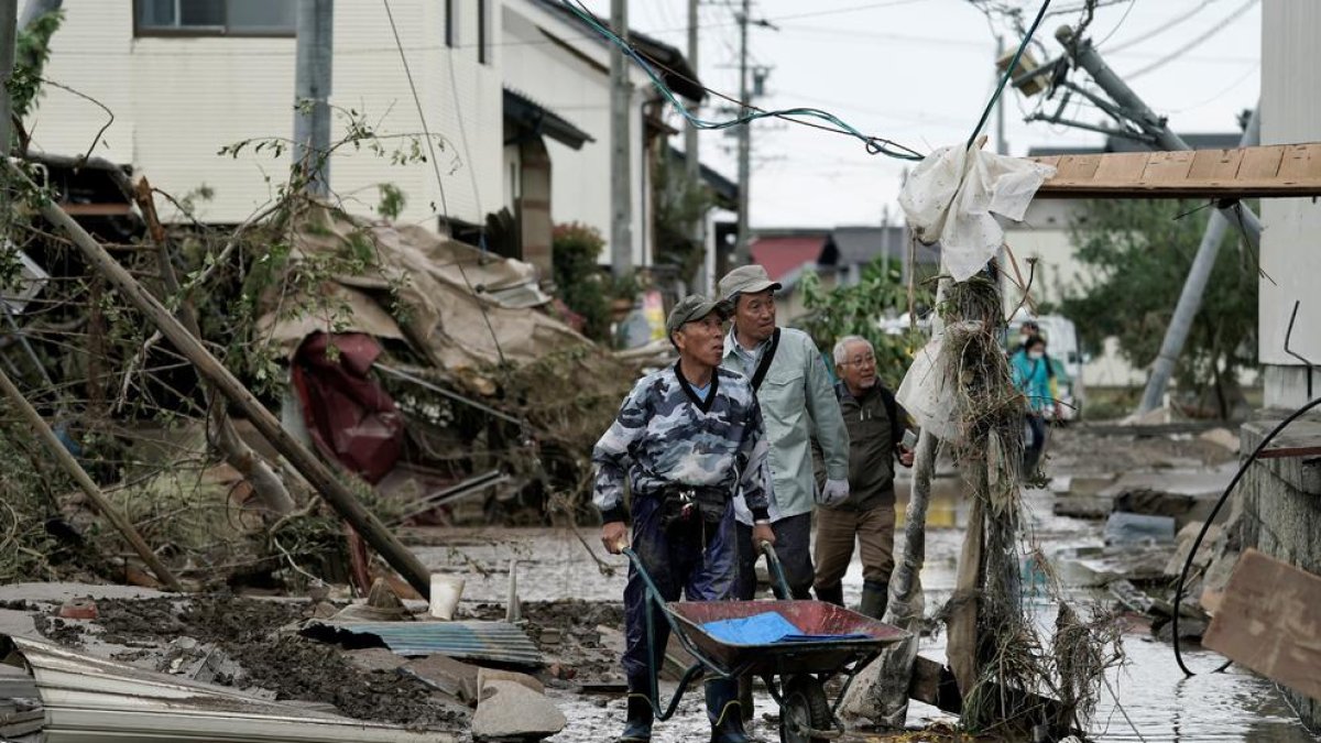 Aumenta a 58 la cifra de muertos en Japón tras el paso de ‘Hagibis’