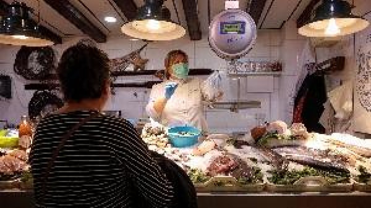 Igualada mantendrá el confinamiento al seguir aumentando los contagios