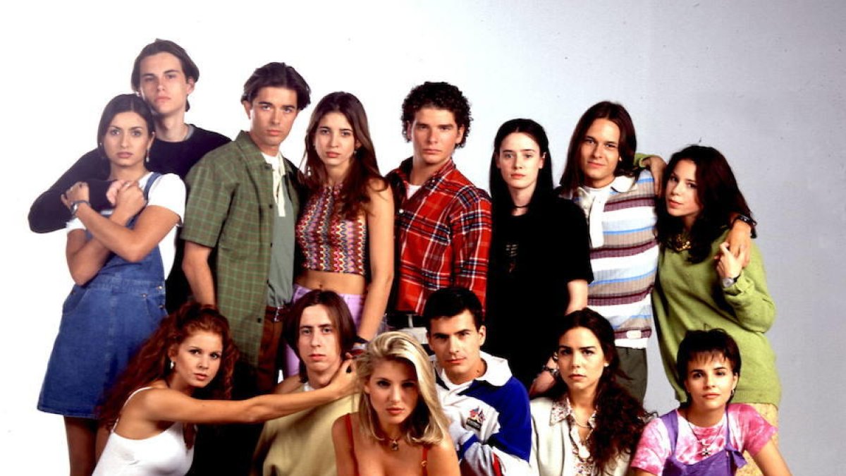 Foto de família dels protagonistes.