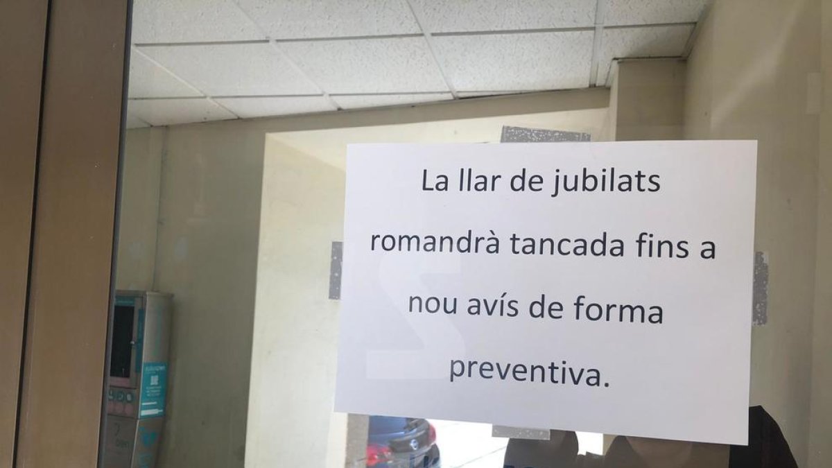 El hogar de jubilados de Castellserà este martes.