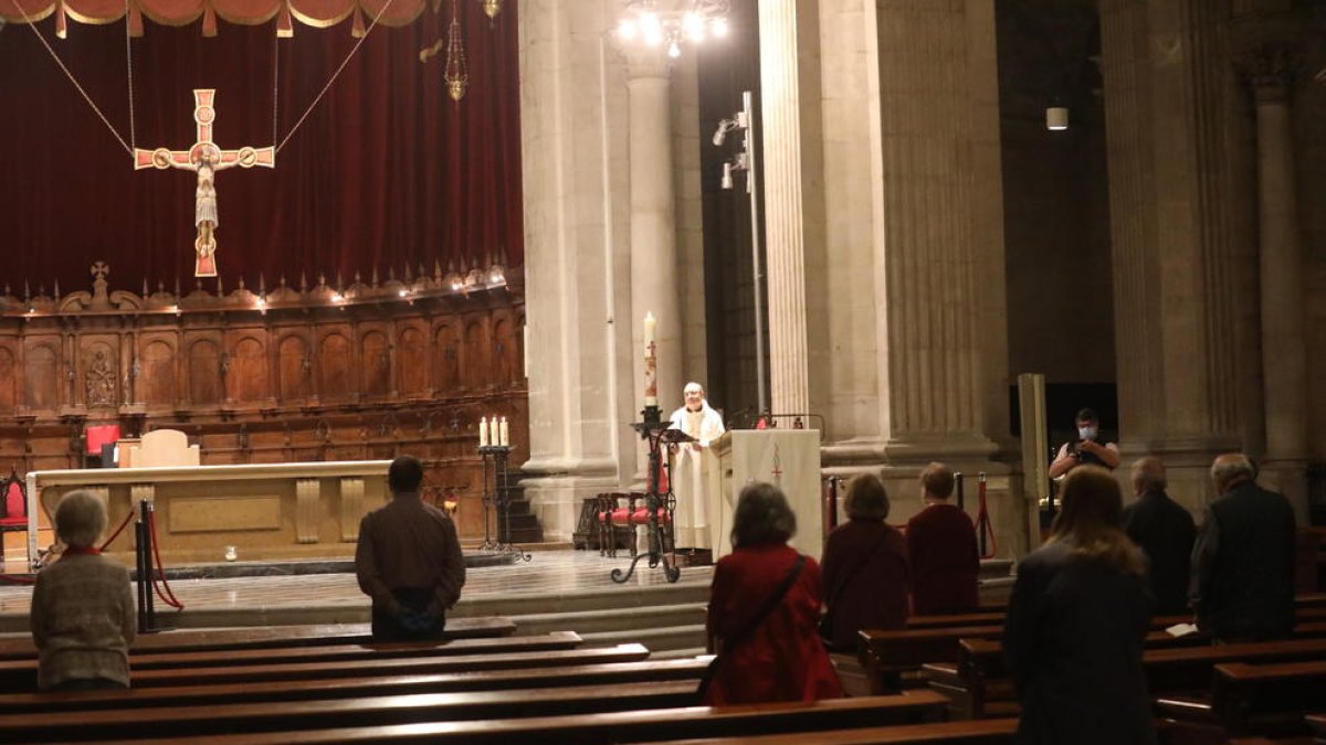 Imatge d’arxiu d’una missa a la Catedral el maig passat.