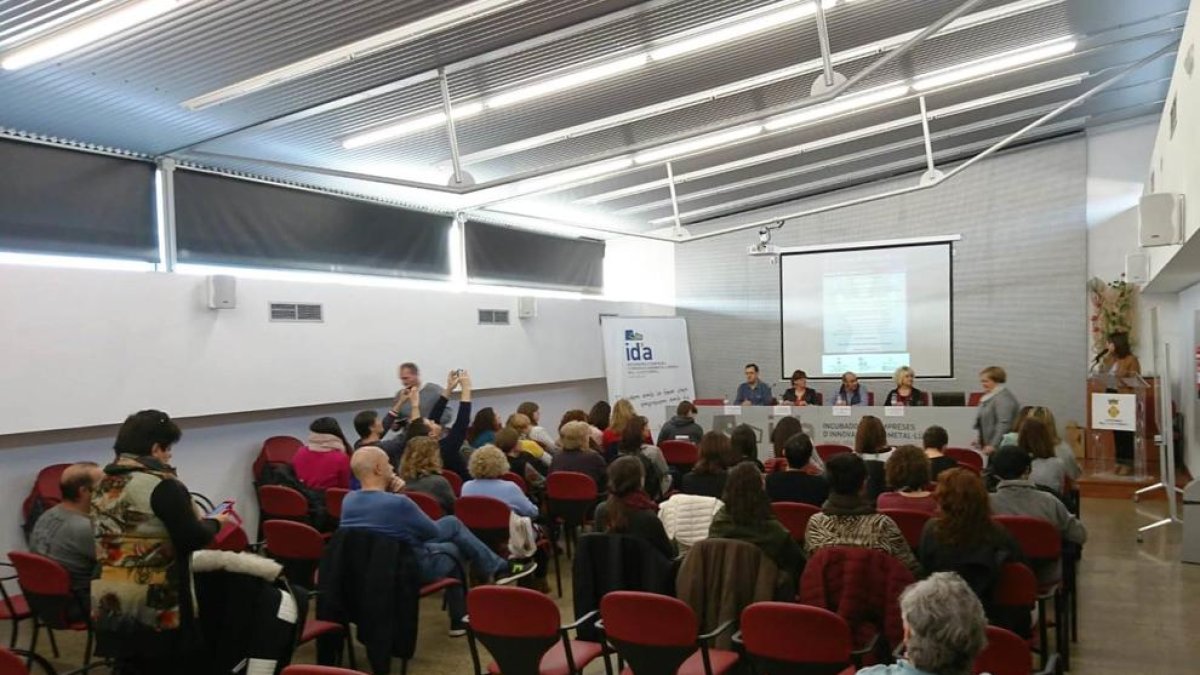 El viver de Bell-lloc acull diferents activitats.