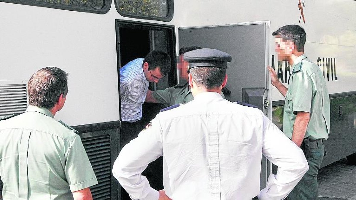 Eduard Sánchez, cuando fue detenido por la Policía en 2005.