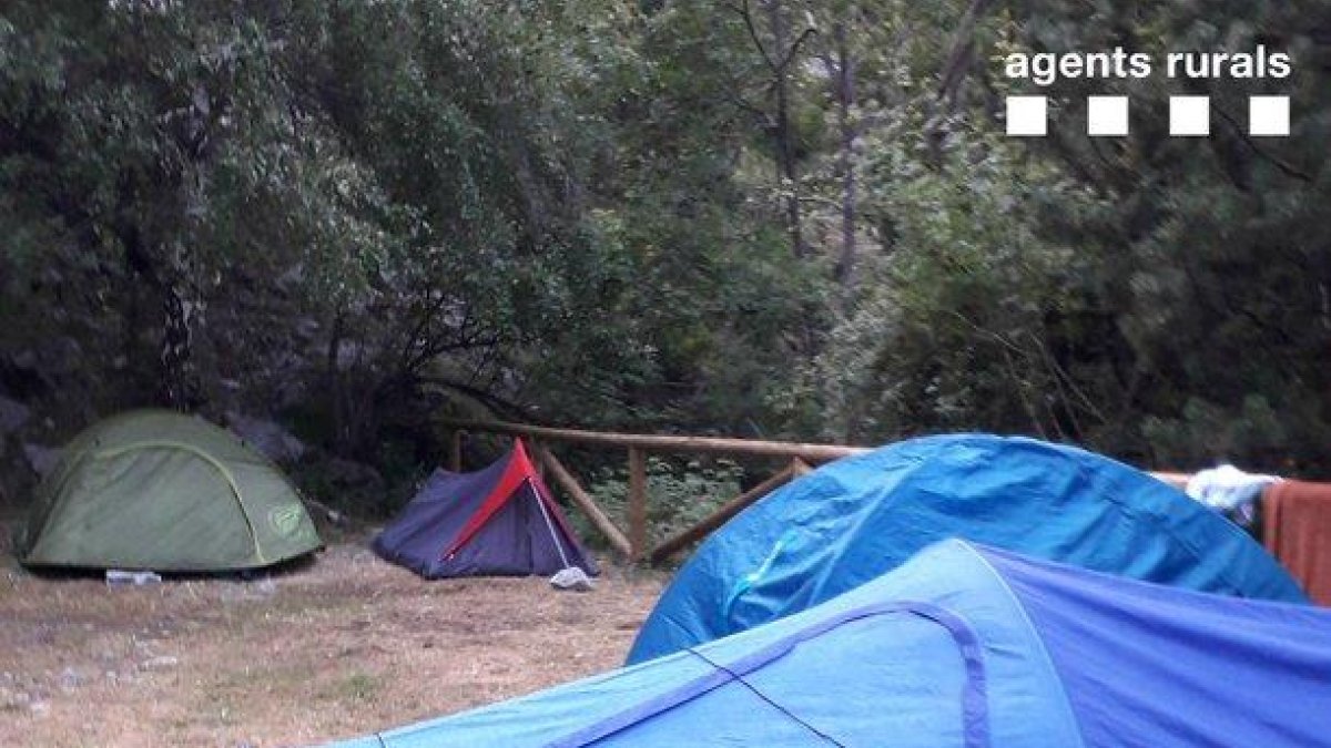 Tendes de campanya instal·lades al parc d’Aigüestortes.