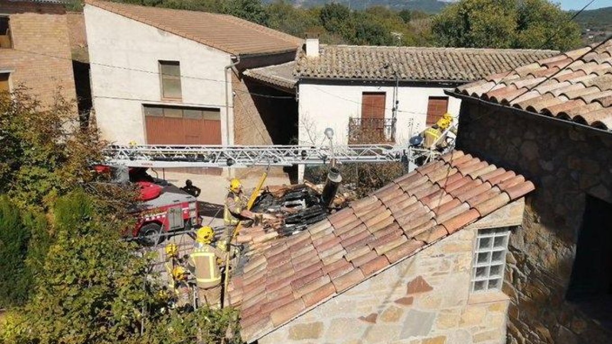 Incendi ahir a Tremp.