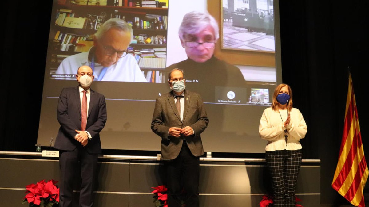 Torra demana pressionar l’Estat - Quim Torra va demanar ahir a tots els partits polítics catalans “unir-se per exercir “pressió” sobre l’Estat perquè aquest compensi els sectors més afectats per la pandèmia en el cas que arribi una t ...