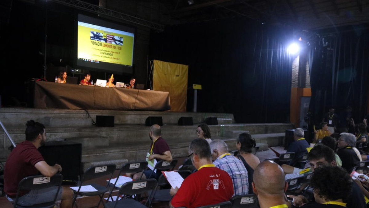 Plano general de la Asamblea Nacional de la CUP que se celebró ayer en Celrà.