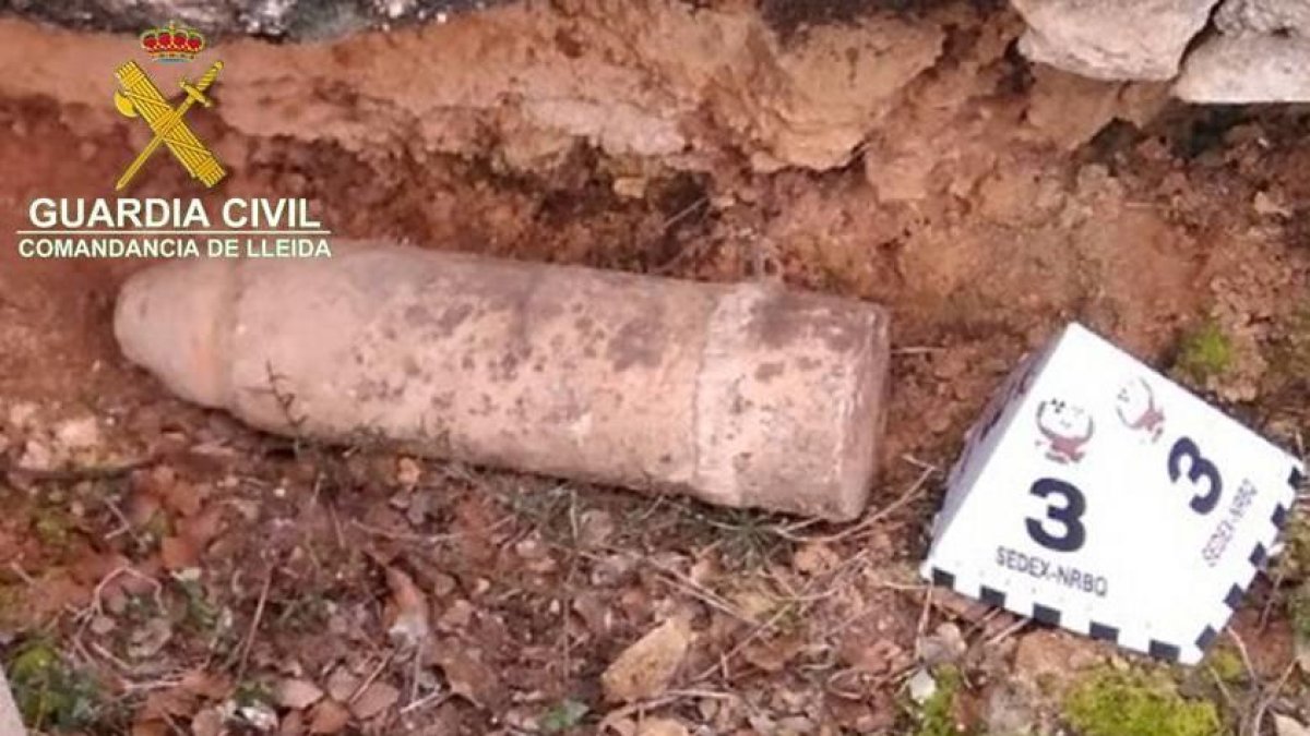 Troben a l'Albagés una granada de morter de la Guerra Civil