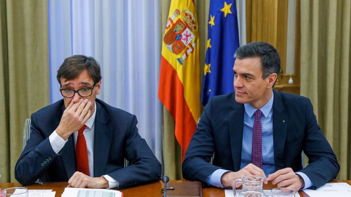 El gobierno español rectifica y sólo permitirá que las peluquerías hagan el servicio a domicilio