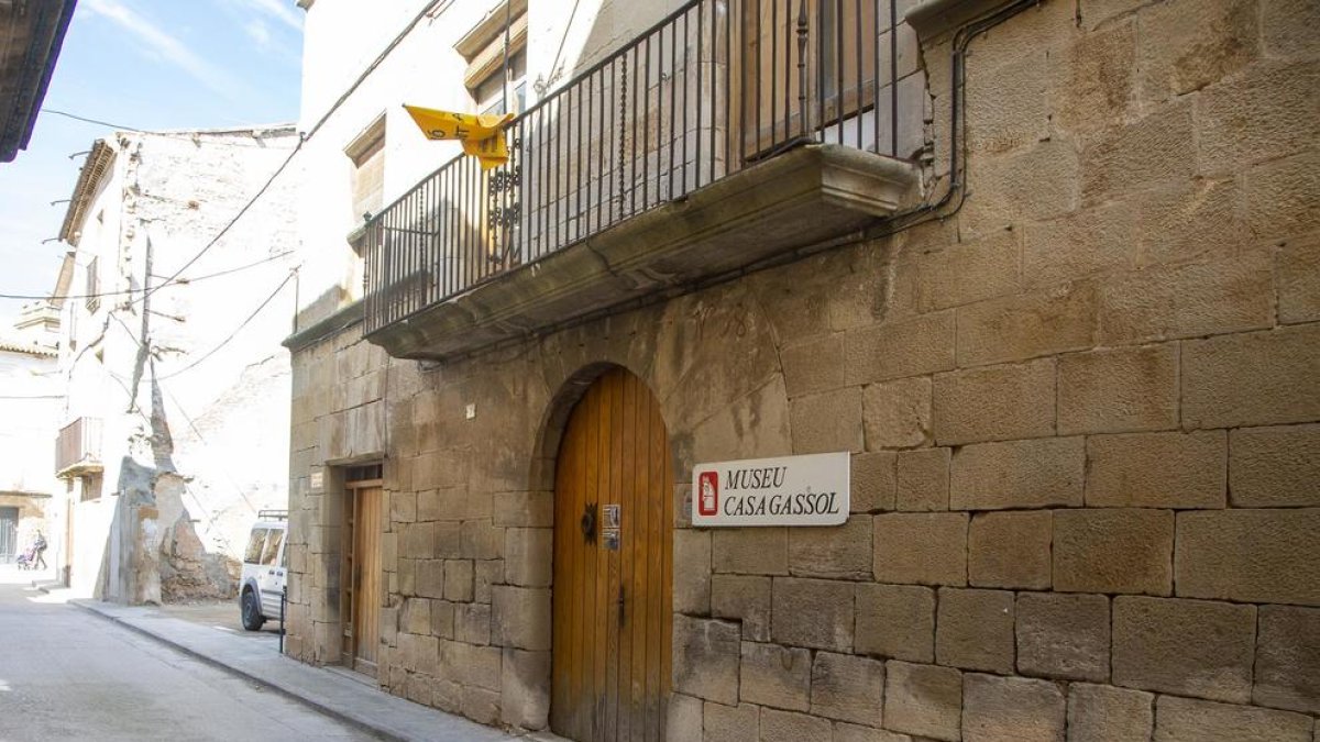 Cal Gassol està declarada Bé Cultural d’Interès Local (BCIL).