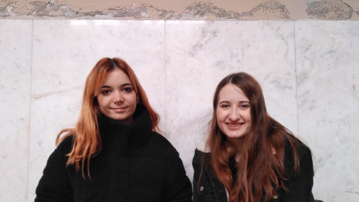 La concentración frente al Rectorado.