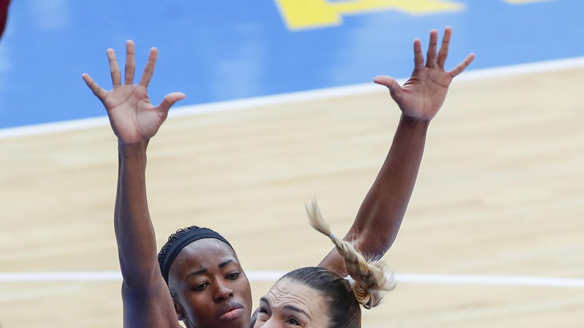 Luci Pascua, durant un partit aquesta temporada amb el Gernika.