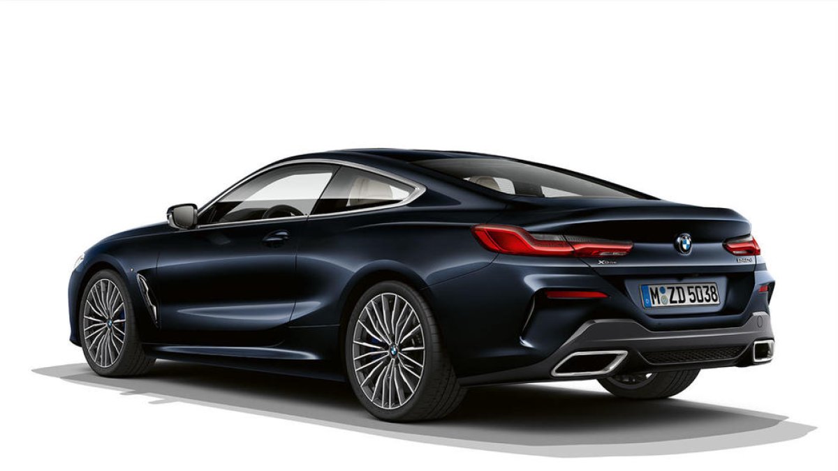 El BMW Serie 8, el cotxe més valorat  de l'any a internet