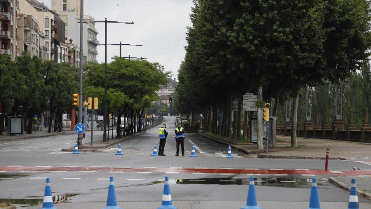 Imagen de la avenida Madrid sin tráfico el 16 de mayo, cuando se cortó por primera vez.