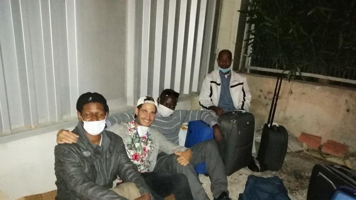 Diari del caòtic retorn d'un lleidatà des del Segenal. Capítol I (de 6)