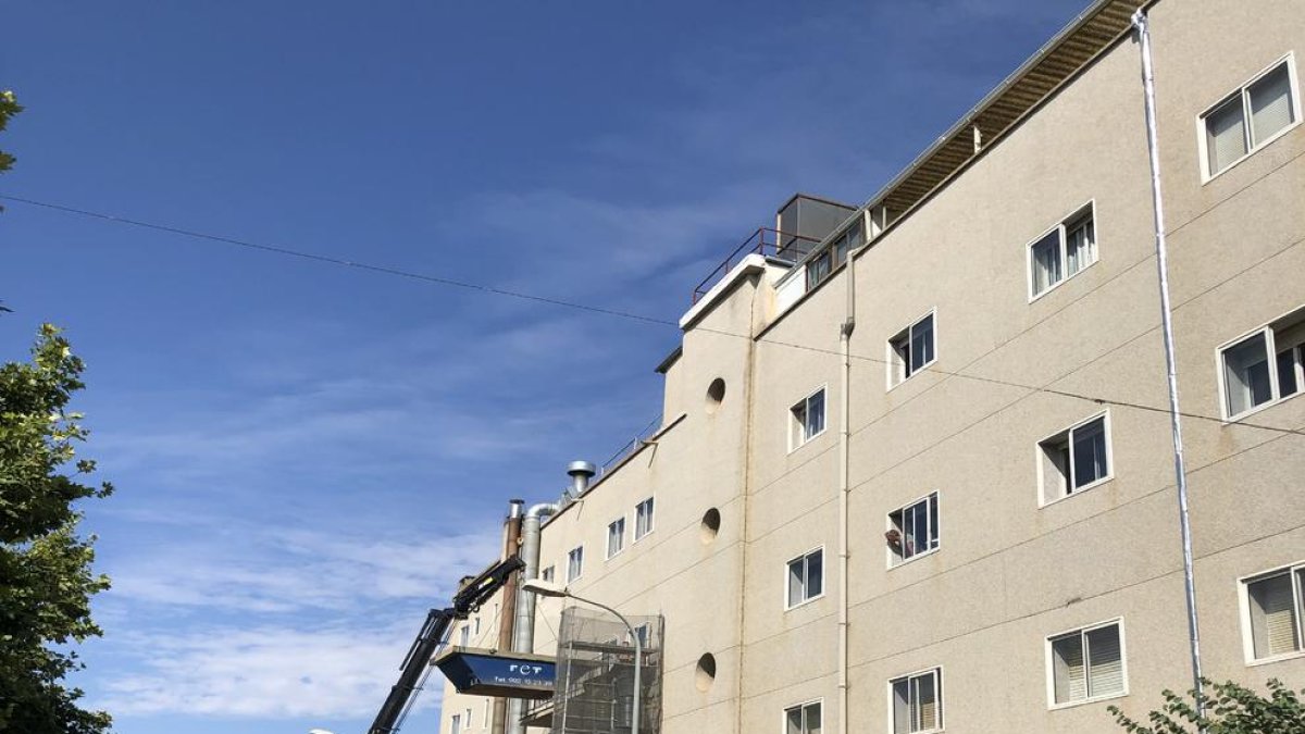 Les obres a l’hotel Casanovas de Fraga.