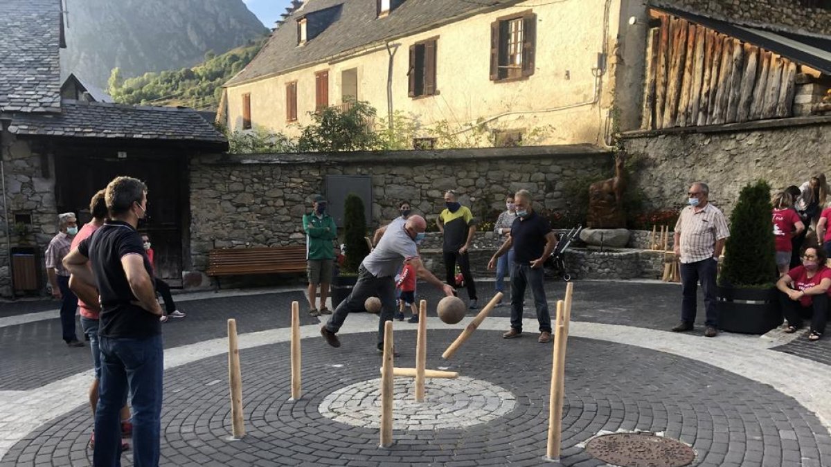 Las ‘quilhes’ tienen una altura de 1,25 metros y están hechas de madera de abeto o de pino.