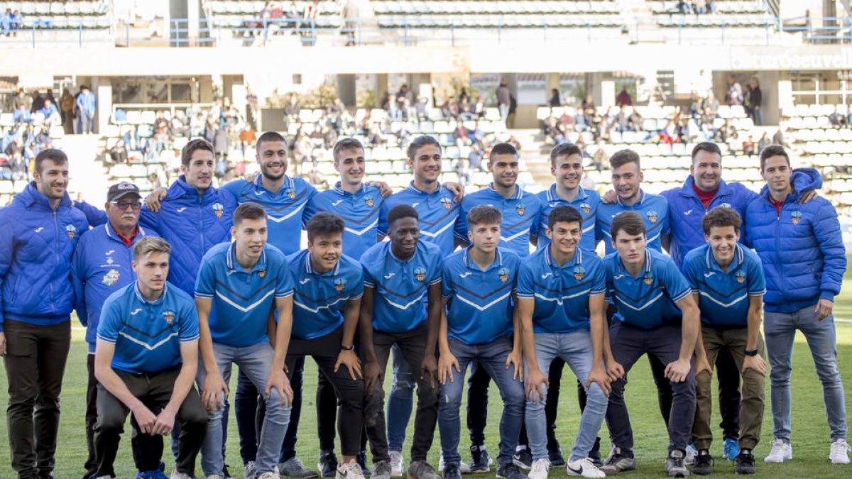 Plantilla del Juvenil del Lleida, que seguirà a la Divisió d’Honor.