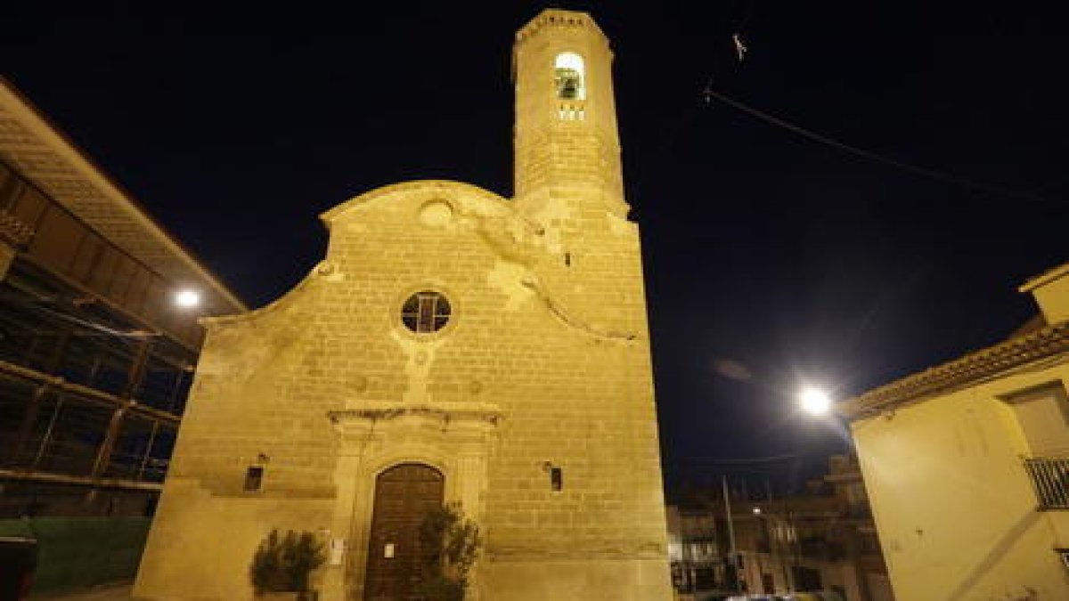 Comença la restauració de la teulada de l'església d'Alpicat