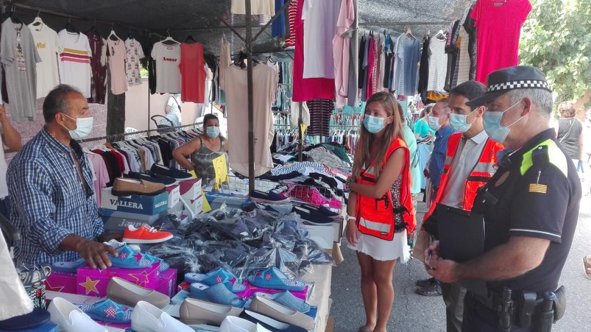 Una de les visites que s’han dut a terme en un mercat.