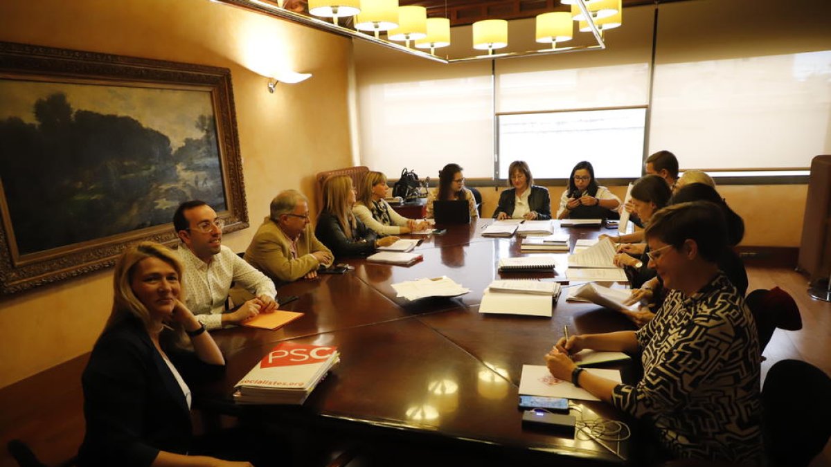 Imatge de la comissió extraordinària d’Economia d’ahir.