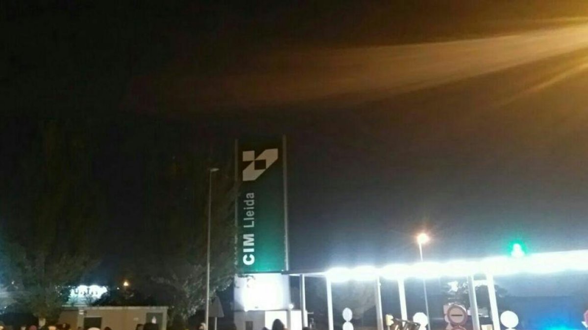 Bloquejat l'accés a la Central Integrada de Mercaderies de Lleida
