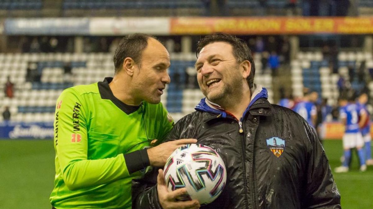 Mateu Lahoz, després del partit Lleida - Espanyol