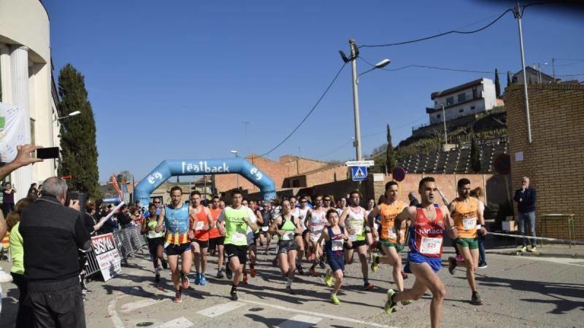 Sancho Ayala i Elisa Lladós, guanyadors de la Cursa del Sucre de Menàrguens
