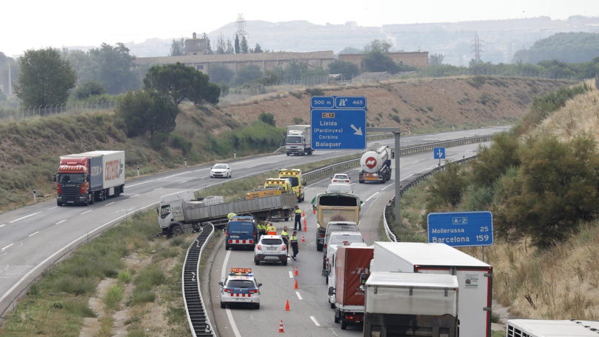 L’accident es va produir en aquest punt de l’autovia A-2 al seu pas per Lleida.