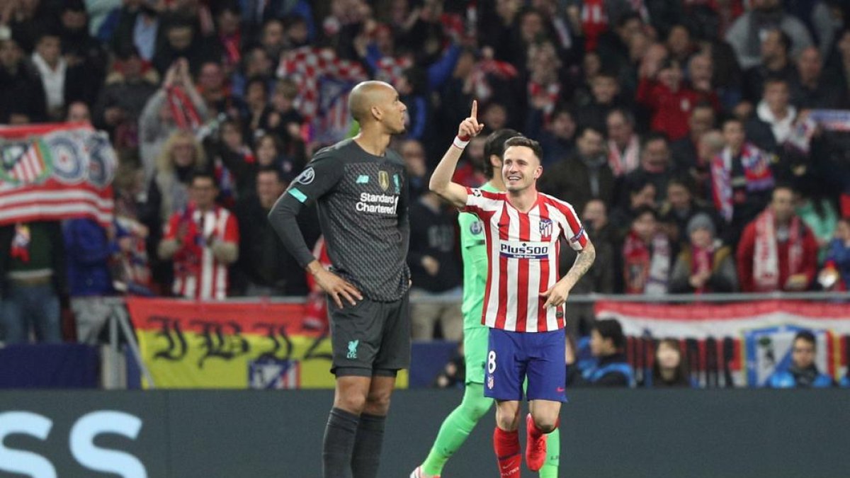 Saúl Ñíguez celebra el gol amb què va donar el triomf a l’Atlètic de Madrid sobre el Liverpool.