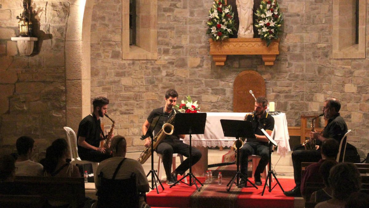 InMotion Sax Quartet omple de jazz l'ermita de Sant Eloi de Tàrrega