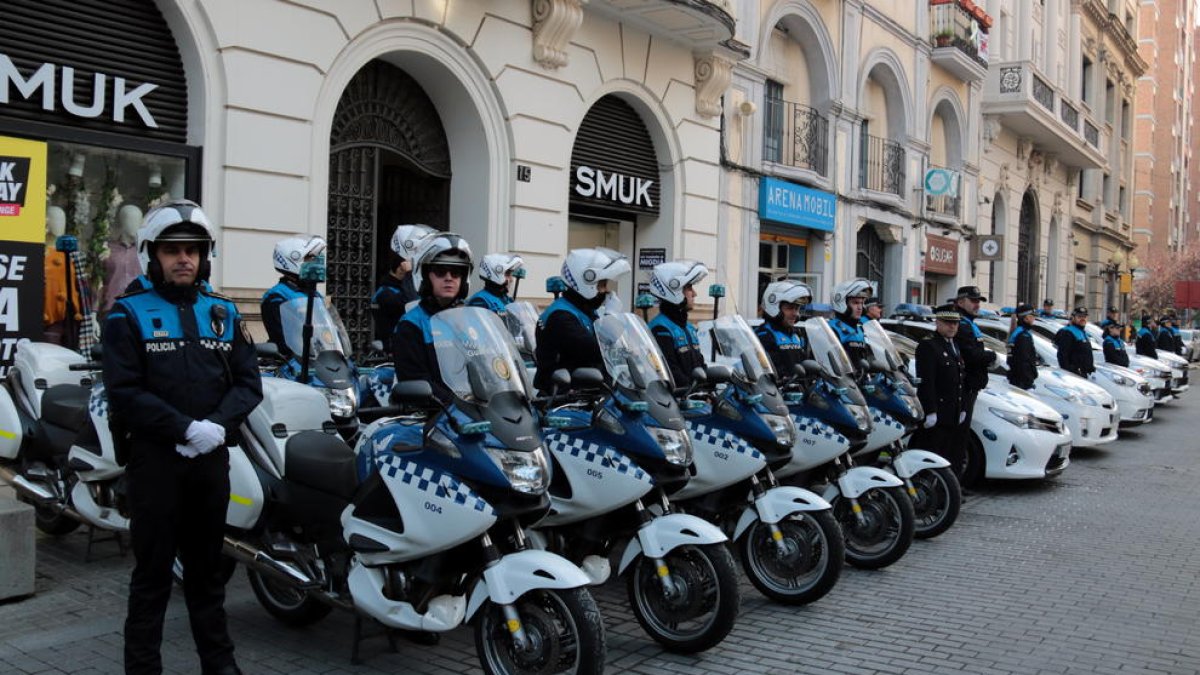 Un total de 382 aspirants per cobrir vint places de nous agents de la Urbana de Lleida