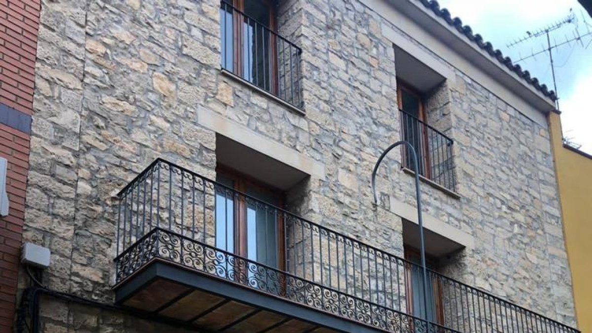 El Centre Cultural, de Seròs que s’està reformant.