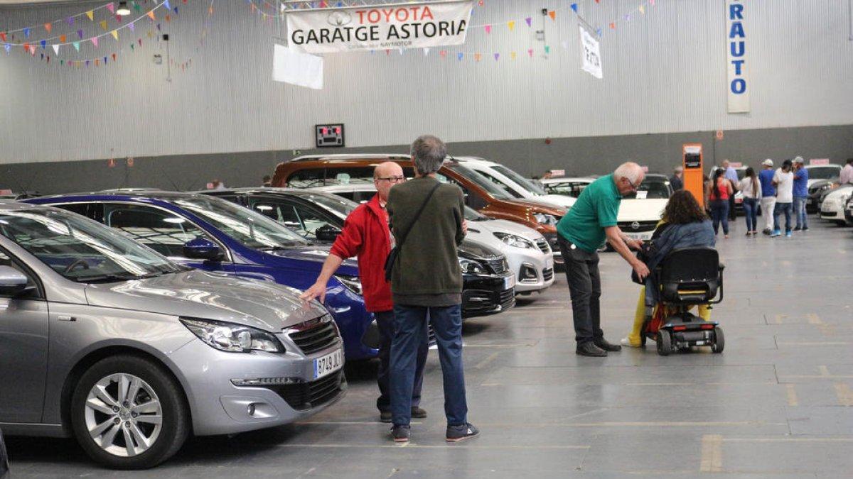 Més de 200 vehicles d’ocasió seran exposats fins avui a les 20 hores al pavelló Inpacsa.
