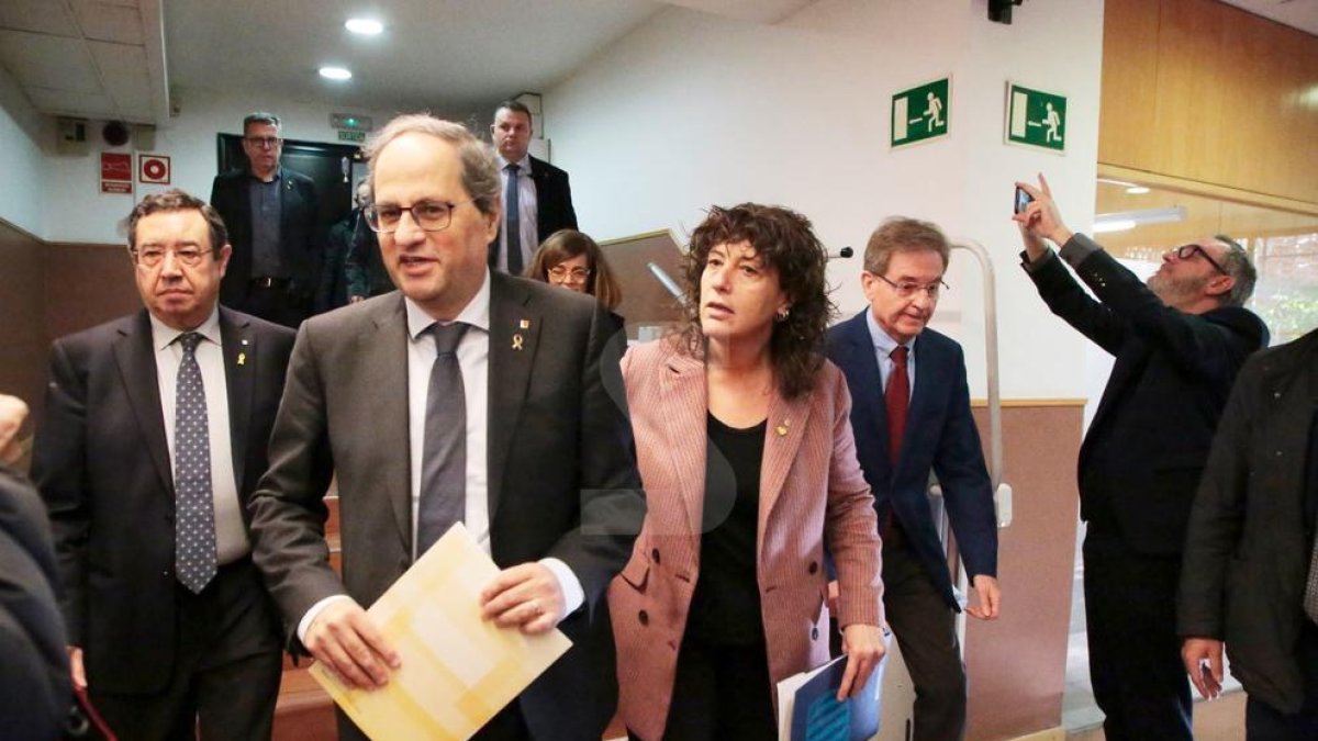 Teresa Jordà, a l'arribada a la reunió, amb el president Quim Torra