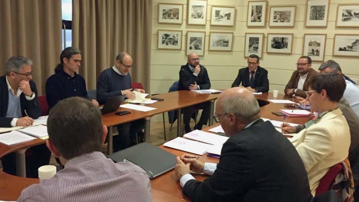 Imatge de l’últim consell d’administració de l’EMU.