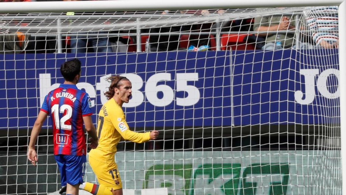Griezmann, celebrant el gol que obria el marcador a l’estadi d’Ipurua.