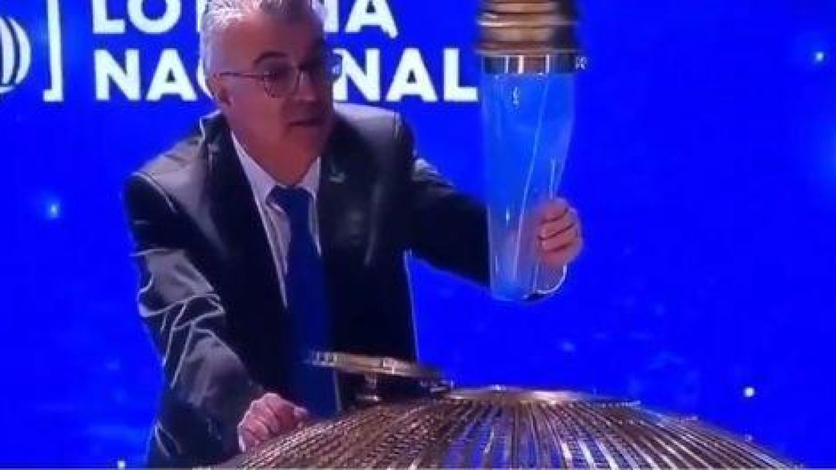VÍDEO | Les xarxes acusen de trampes al sorteig de Loteria i l'organització ho desmenteix
